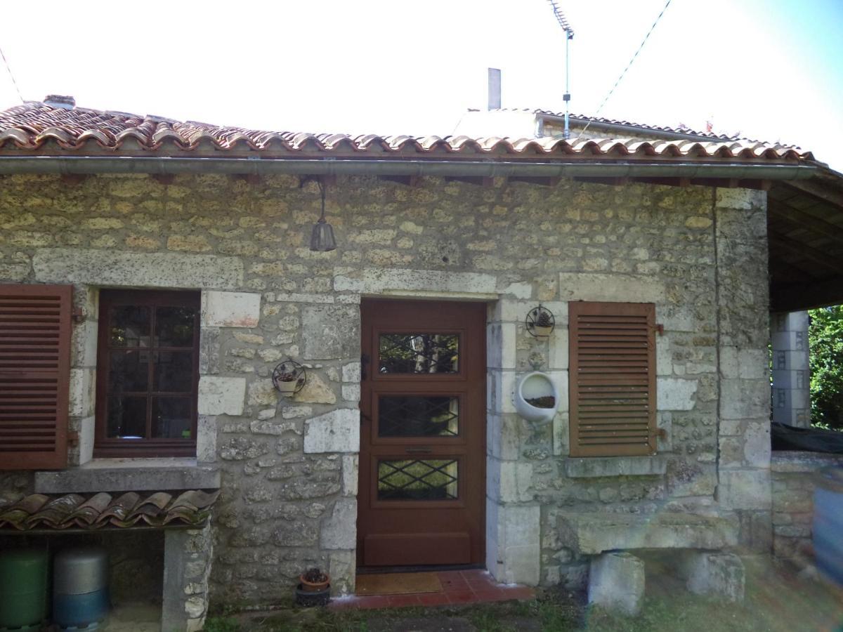 Traditional Charentais Cottage In Countryside 25 Minutes From Royan Balanzac Exterior foto
